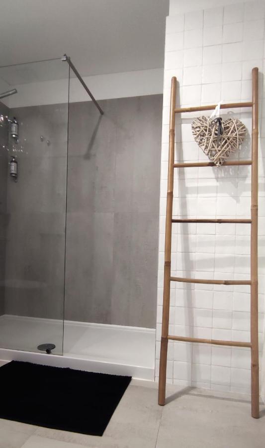 Casa Das Falcoeiras - Estudio Com Terraco Privado Авиеро Екстериор снимка